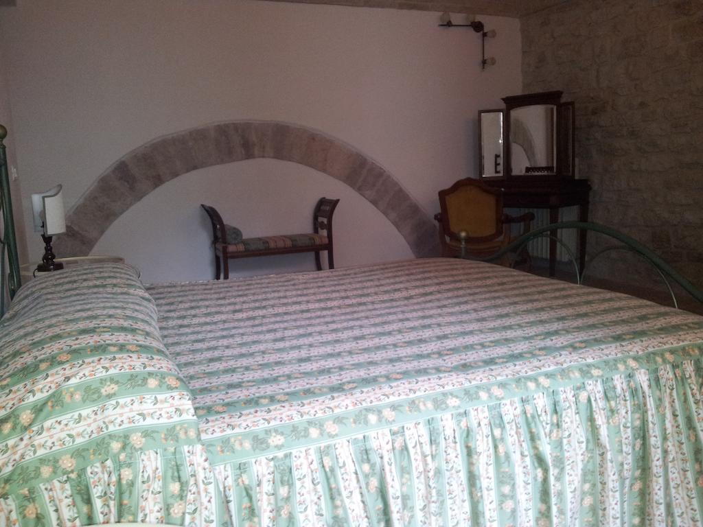 Residenza Sant'Agnese Bed & Breakfast Assisi Oda fotoğraf